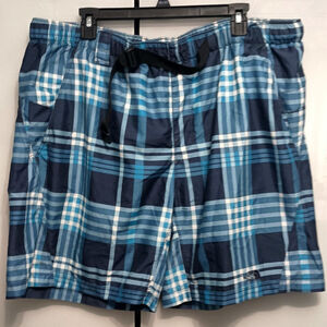 North face blue plaid mens XL swim trunks. Summer, coastal, vacay beach